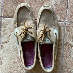 Sperry Boat Shoes with suede gold glitter sides 11